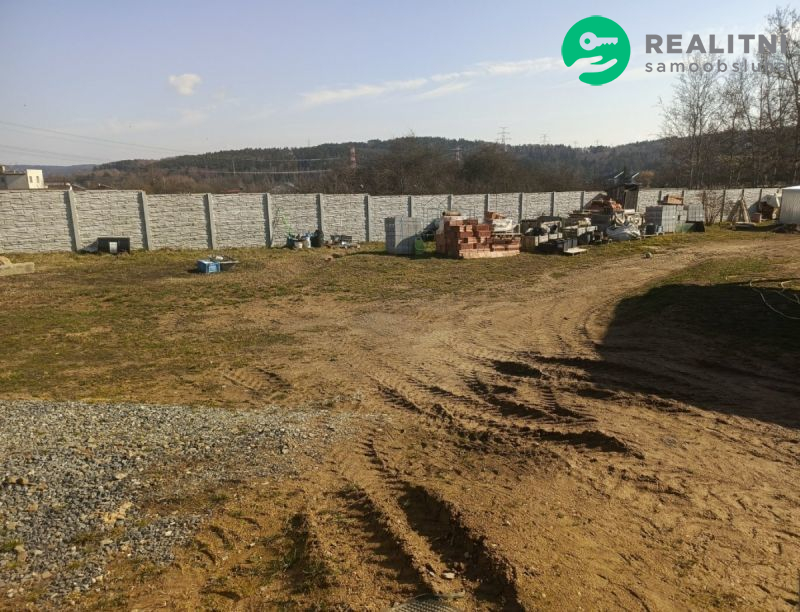 Pozemek k bydlení - 698m2, Stříbro