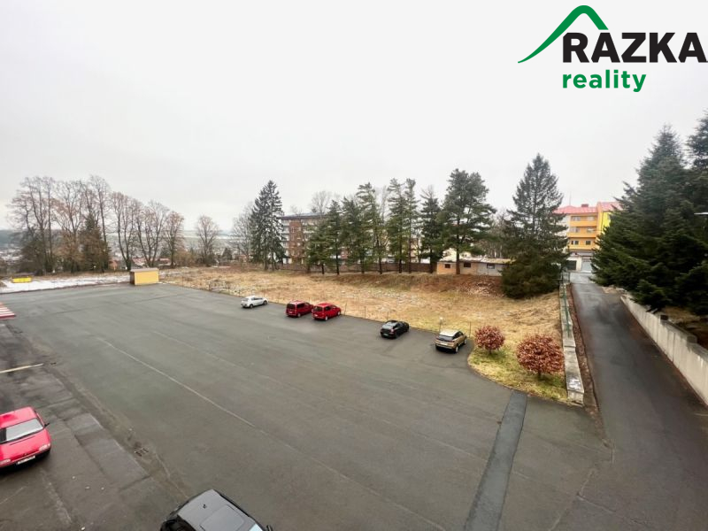 Komerční prostory (sklad, výroba) v Tachově, ul. Školní