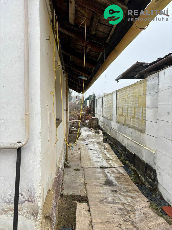 Rodinný dům k rekonstrukci Brodek u Prostějova