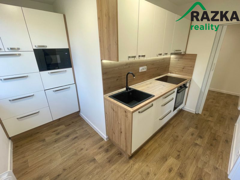 Prodej bytu 2+1 , 52 m2 Aš