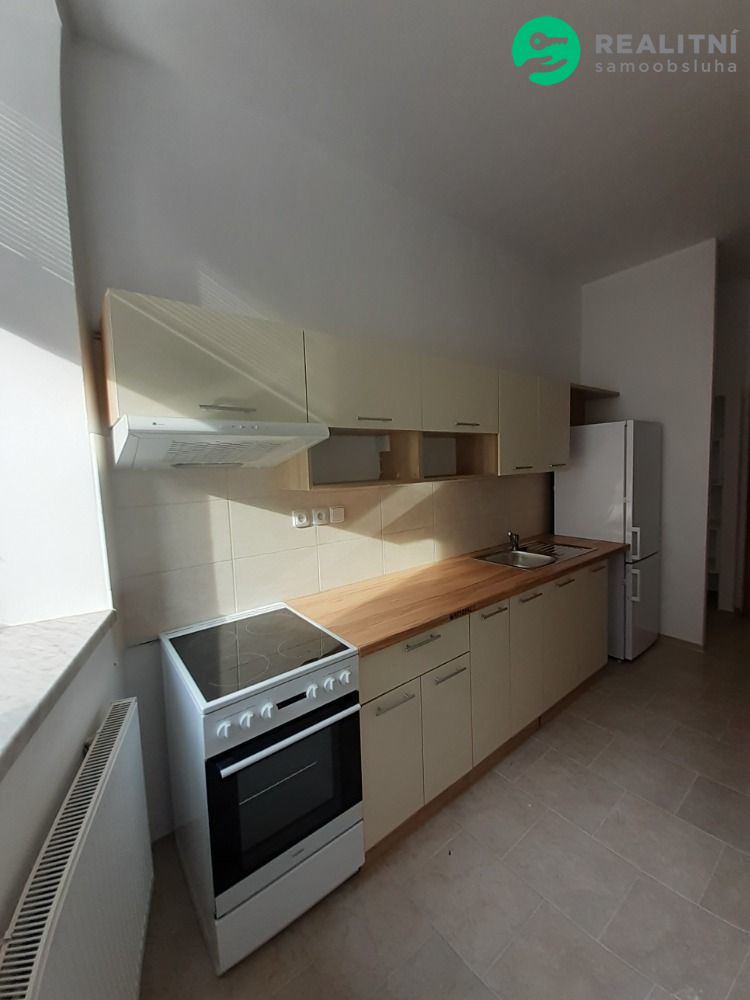 byt 1+1 40 m 2 Trhové Sviny centrum