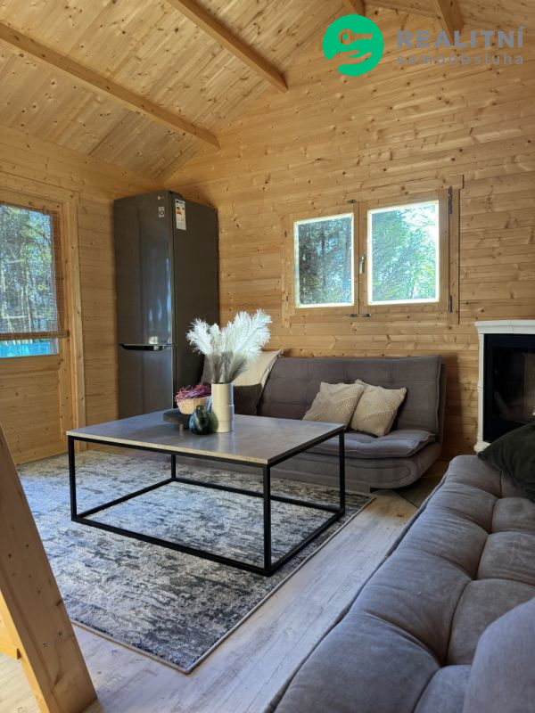 Pozemek s třemi chatami v OV - Varnsdorf