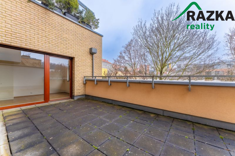 Prodej bytu 4+kk (119 m2) s terasou, Praha 4, ul. Tigridova 