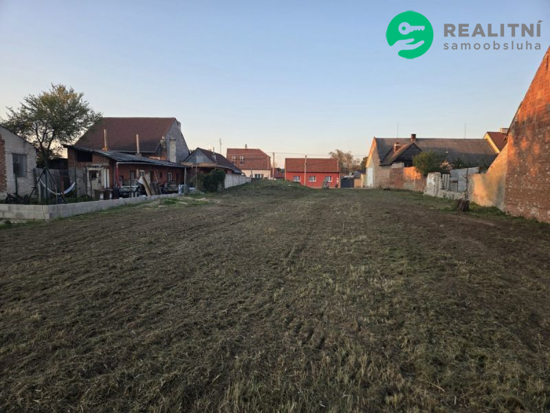 Stavební pozemek Vracov 1.794m2