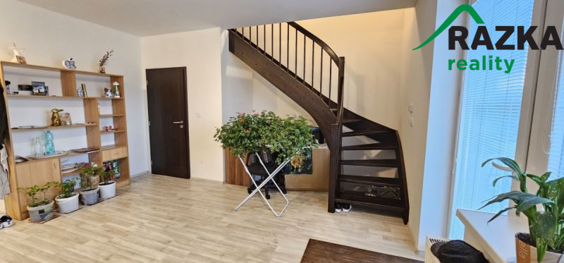 Mezonetový byt 3+kk(69 m2) se zahradou Tachov, ul.