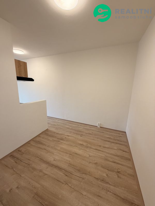 Pronájem bytu 2+1, ul. Školní pěšina, Chomutov