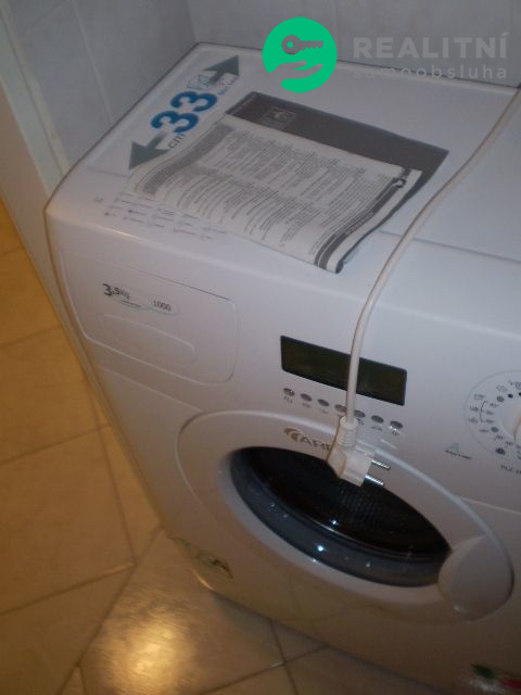 Pronajmu byt 1+1  Praha