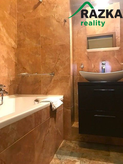 Prodej apartmánu 2+1, Karlovy Vary, ul. Moravská