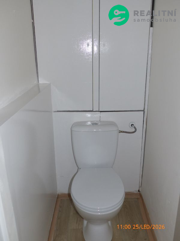 Pronájem bytu 2+1,56m2, ul. 1. Máje, Most