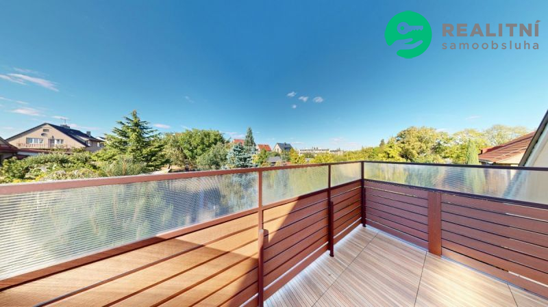 Komfortní a vzdušný byt 3+1 s terasou, 118 m2