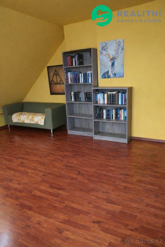 Prodej prostorného bytu 3+1, 133 m&sup2; se zahrad