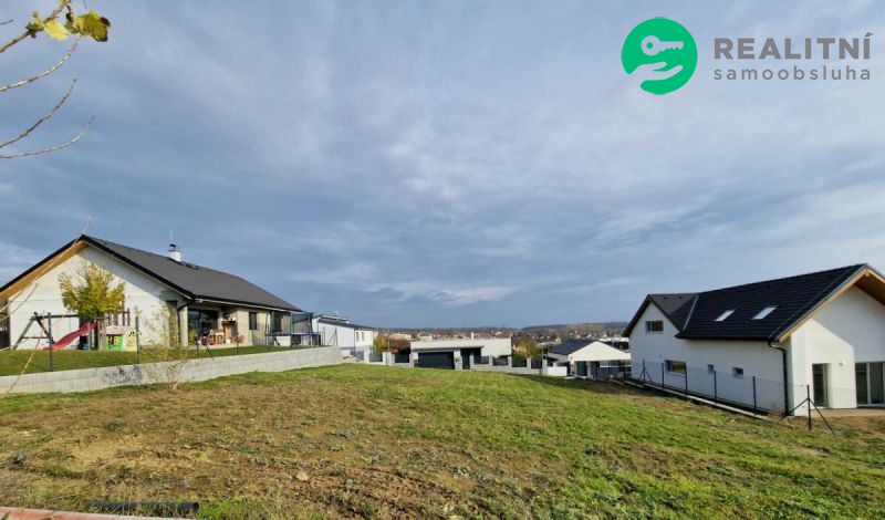 Prodej stavebního pozemku 867 m² Dobšice u Znojma