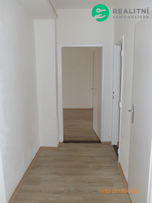 Pronájem bytu 2+1,56m2, ul. 1. Máje, Most