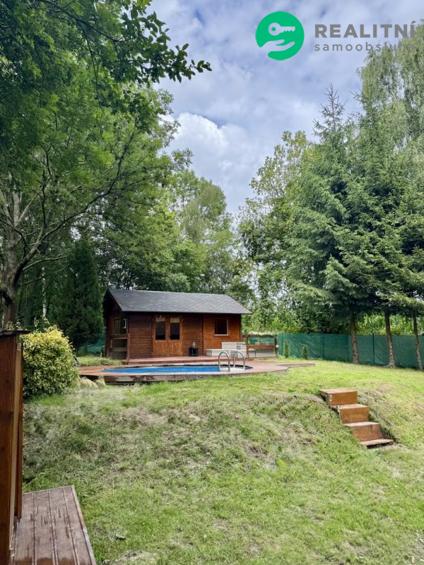 Pozemek s třemi chatami v OV - Varnsdorf