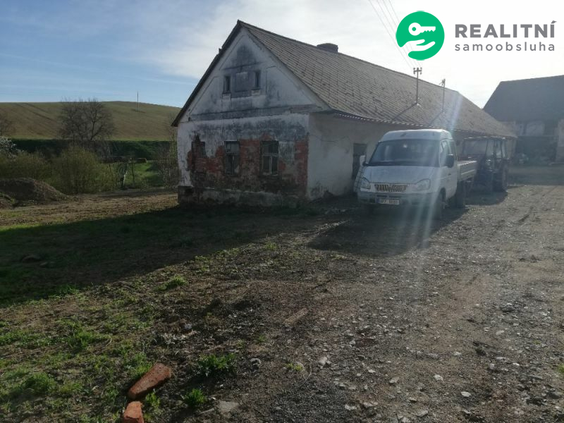 Chalupa se stodolou v okolí Klatov, Těšetiny