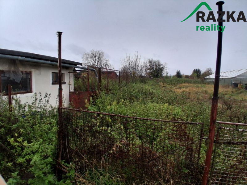 Prodej pozemku Kroměříž - kú. Trávník