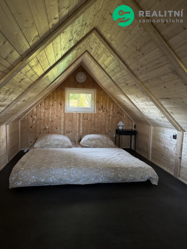 Pozemek s třemi chatami v OV - Varnsdorf