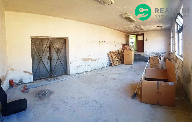 Nájem skladu 413 m2, SEDLEC Prčice (Sedlčansko)