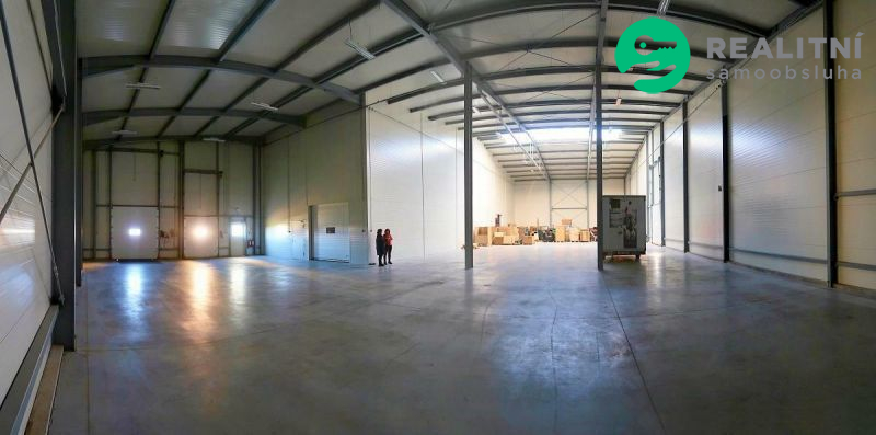 Nájem skladu, plocha 732 m2, pro TIR, u exitu D5 Ž
