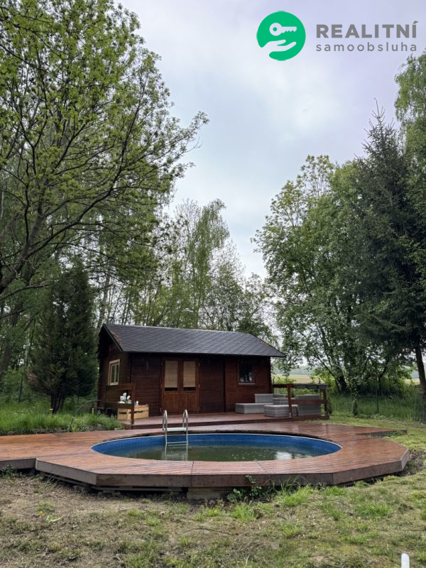 Pozemek s třemi chatami v OV - Varnsdorf