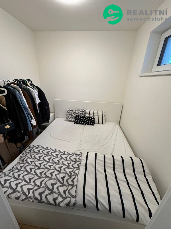 Pronájem 2+kk Praha 4 