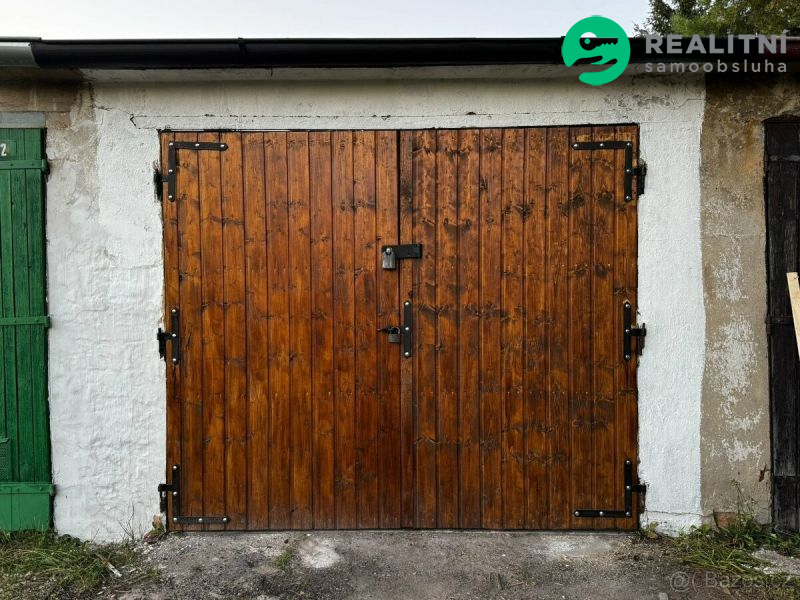 Garáž po rekonstrukci - Praha - Kbely