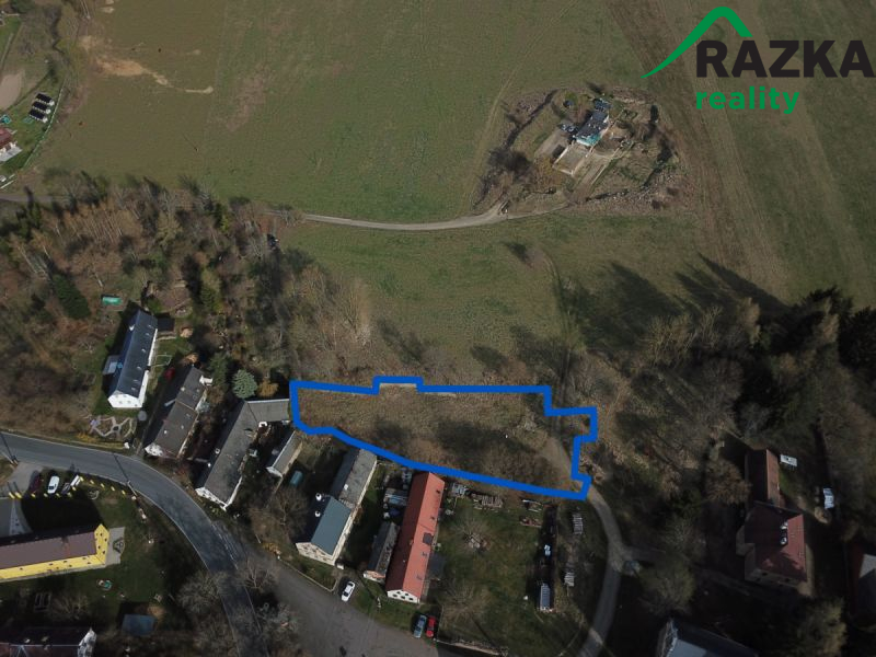 Pozemek pro výstavbu RD Domaslav - Konstantinolázeňsko