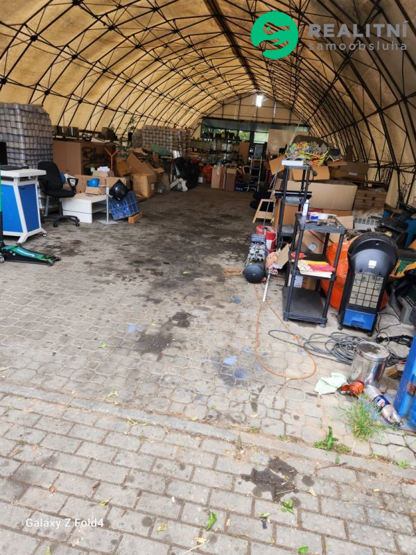 Prodej rezidenčního areálu 2 670 m² 