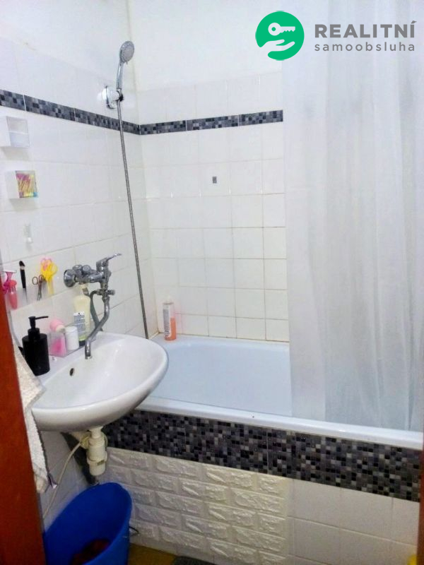 Byt 3+1 63 m2 osobní vlastnictví, Chrudim, klidné místo, cihla