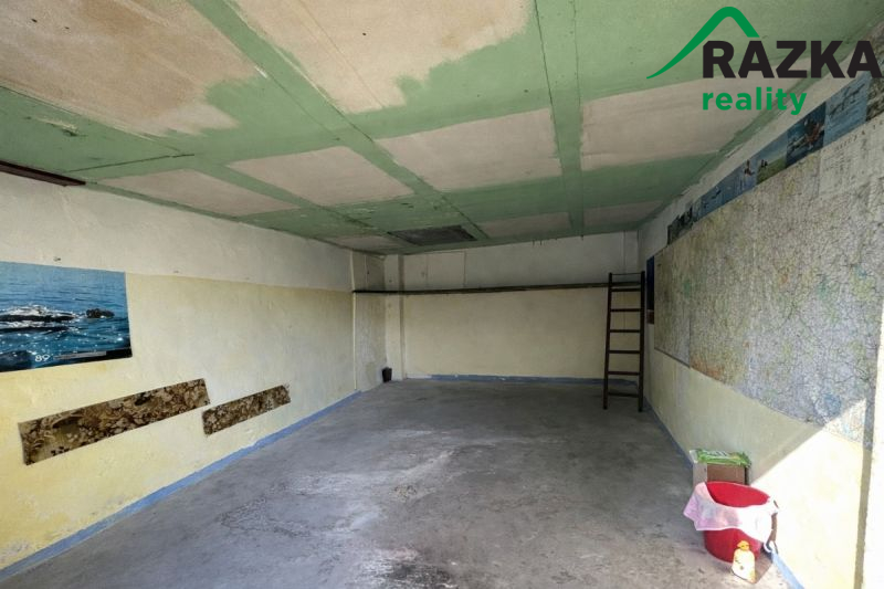 Pronájem garáže Mariánské Lázně - Úšovice