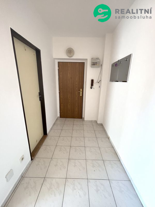 Prodej zděné garsoniéry 33 m² – Český Krumlov, Urbinská ulice