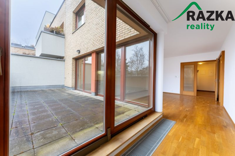 Prodej bytu 4+kk (119 m2) s terasou, Praha 4, ul. Tigridova 