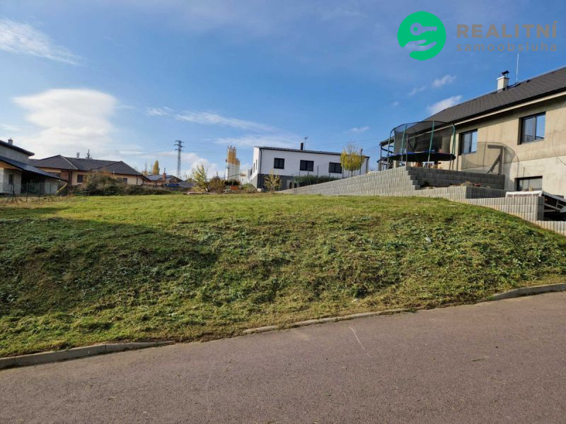 Prodej stavebního pozemku 867 m² Dobšice u Znojma