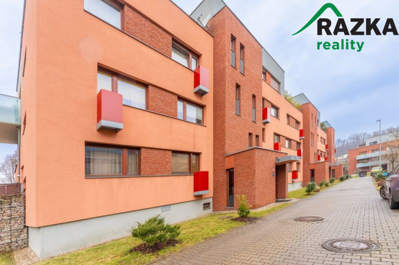 Prodej bytu 4+kk (119 m2) s terasou, Praha 4, ul. Tigridova 