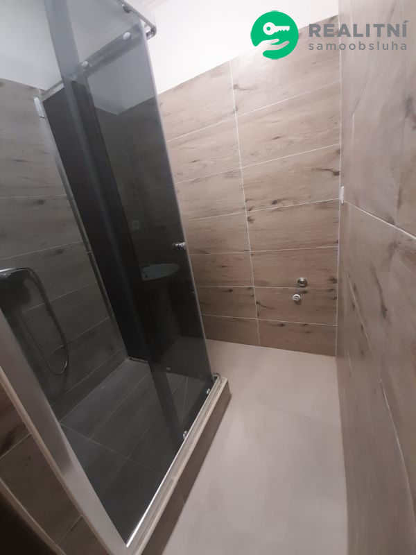 Prodám 3+1 v Nové Roli u Karlových Var