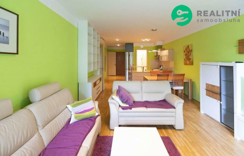 Pronájem bytu 2+kk 80 m² Rohanské nábřeží, Praha