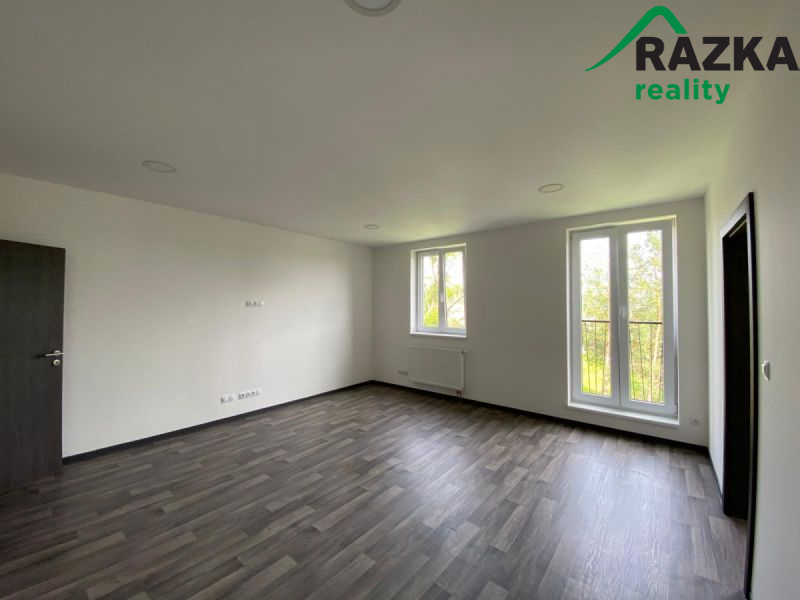 Prostorný byt 3+1, 92 m&sup2; v Kočově