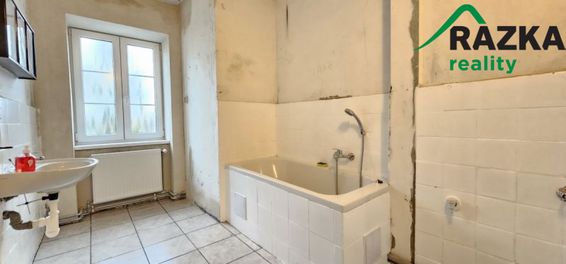 Byt 3+1 (112 m2) Planá, ul. Hřbitovní