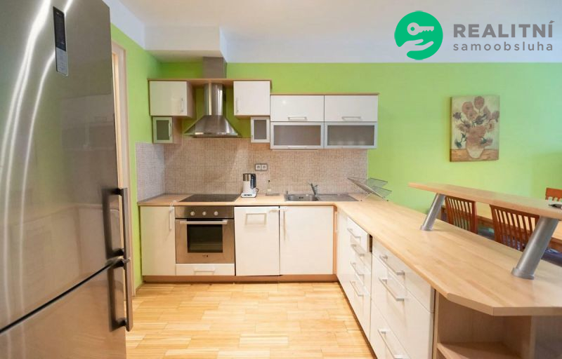 Pronájem bytu 2+kk 80 m² Rohanské nábřeží, Praha