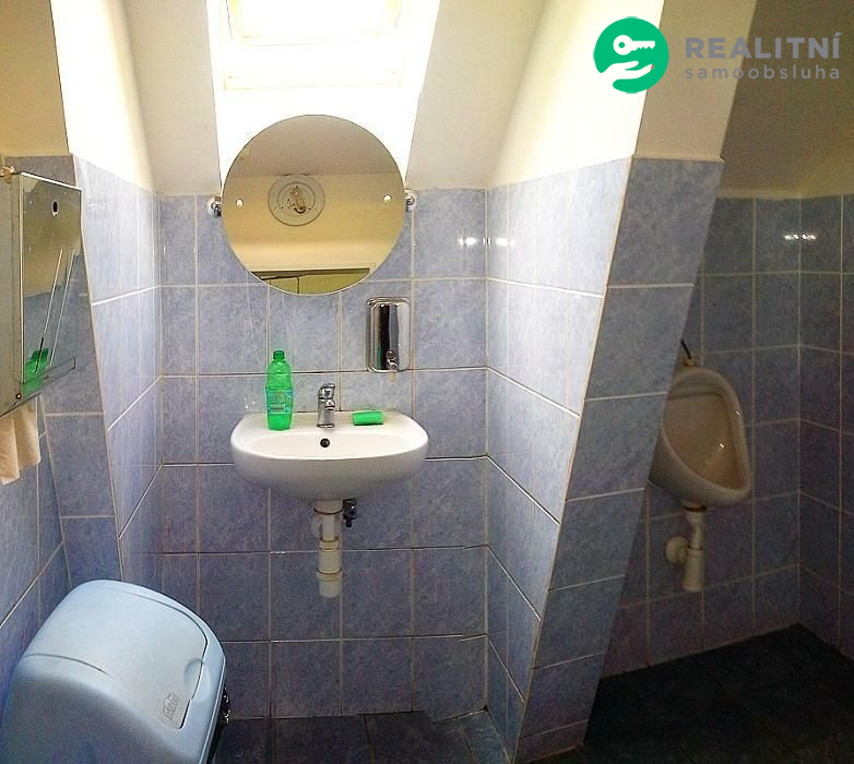 Nájem 600 a 500 m2 skladové, výrobní plochy u BEROUNA