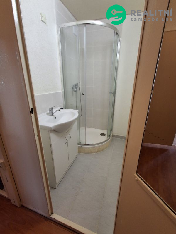 Byt Karla Čapka 1270 