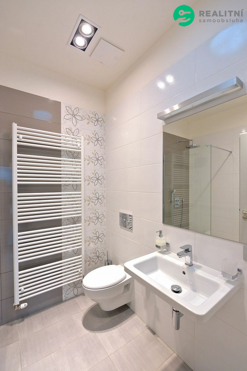 Byt 2+kk, 59 m² Husova 594/6, Brno
