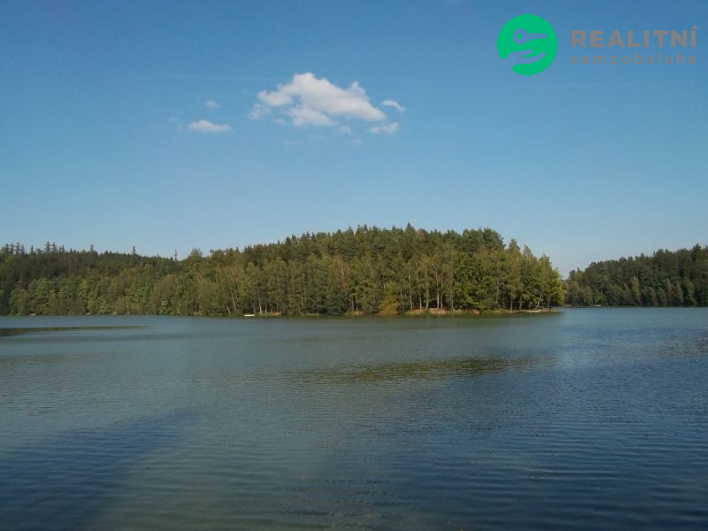 chata u přehradní nádrže Trnávka