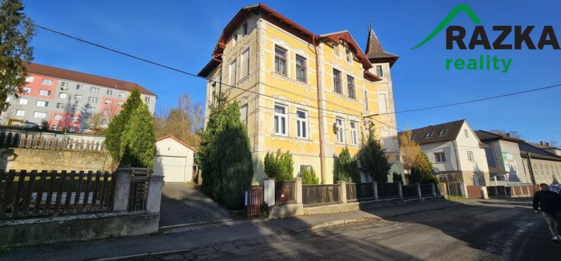Byt 3+1 (85 m2) s garáží, Tachov, ul. Prokopa Velikého
