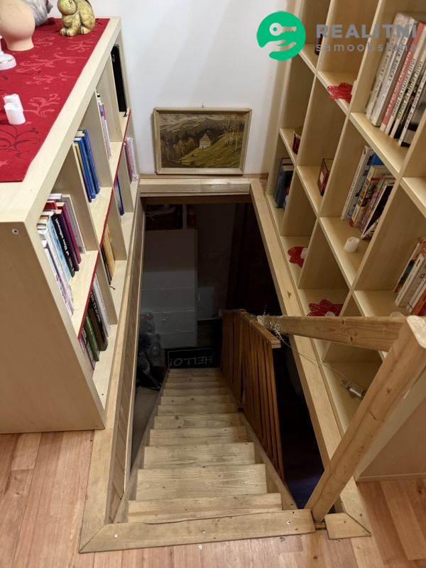 Prodej krásné roubené chalupy v obci Běchary