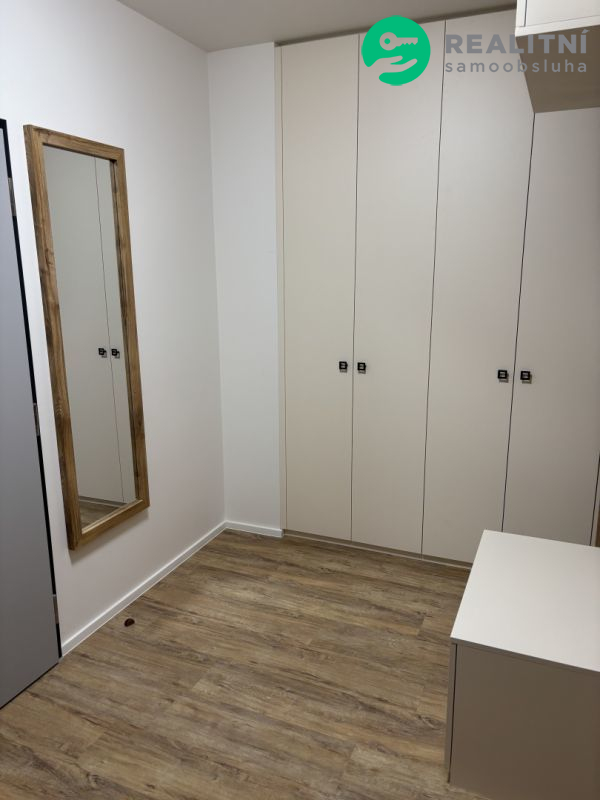 Pronájem bytu 2+kk 57 m&sup2; Loudova, Olomouc - Povel