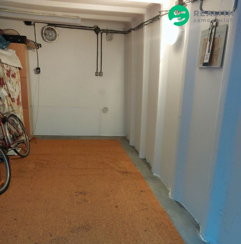 garáž v Brně - Líšni 