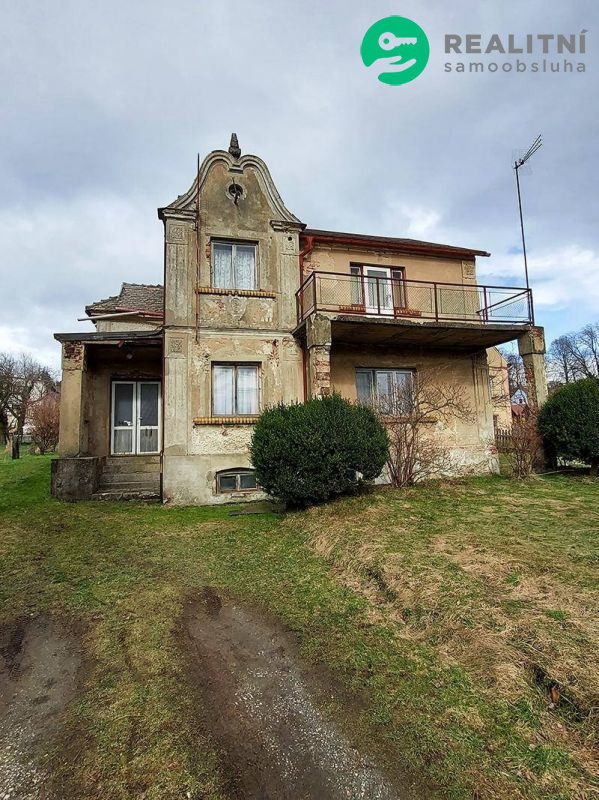 Prvorepubliková vila Nové Město pod Smrkem