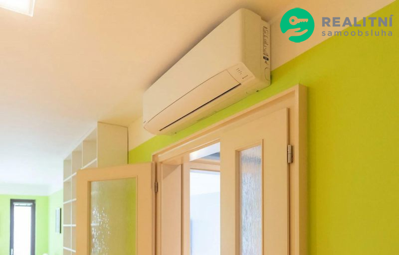 Pronájem bytu 2+kk 80 m² Rohanské nábřeží, Praha