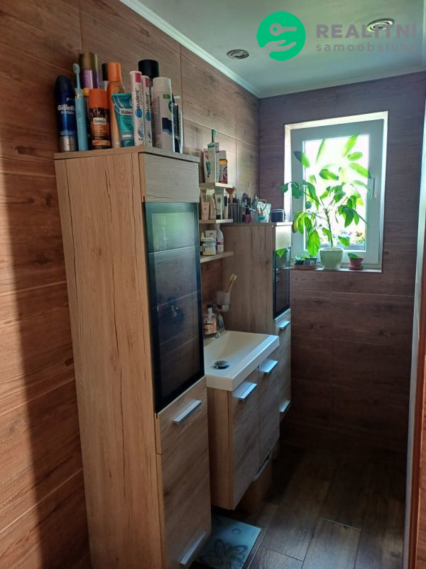 Chalupa o dispozici 2x 3+1 každá se samostatným vc